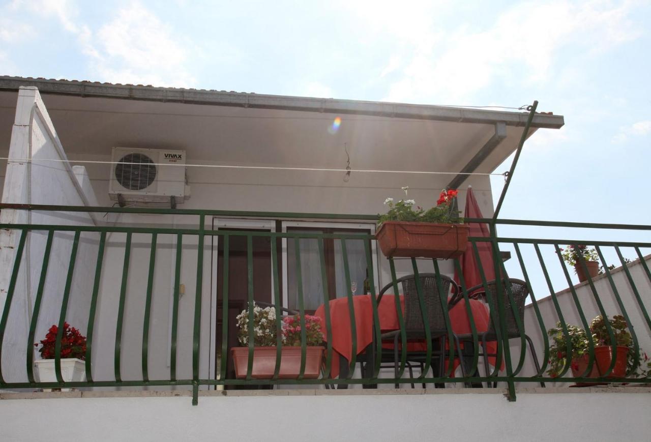 Apartment Okrug Donji 6 Okrug Gornji Exterior photo
